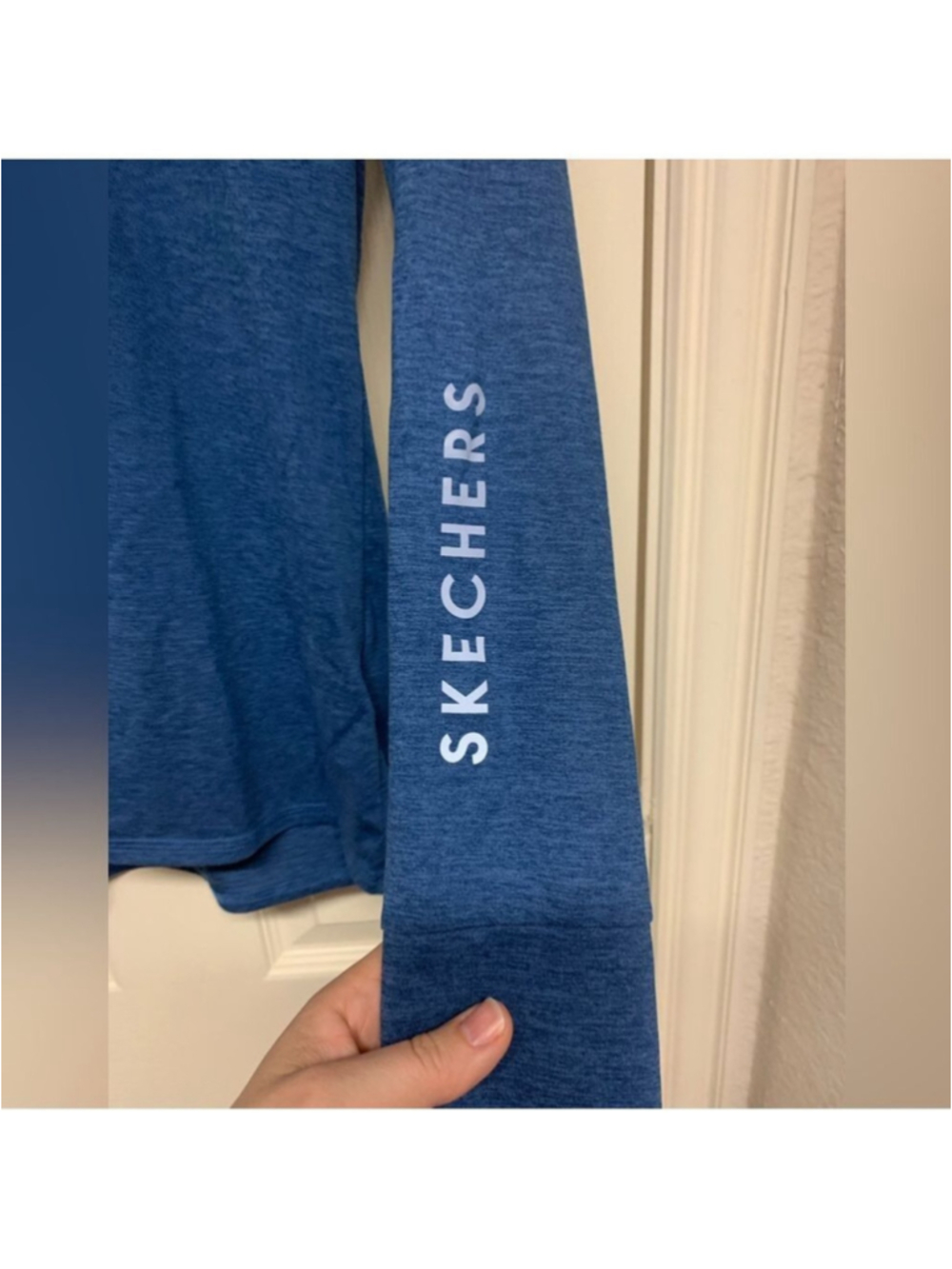 Skechers womens activewear shirt long sleeve top blue size L Large v neck EUC - Picture 5 of 10